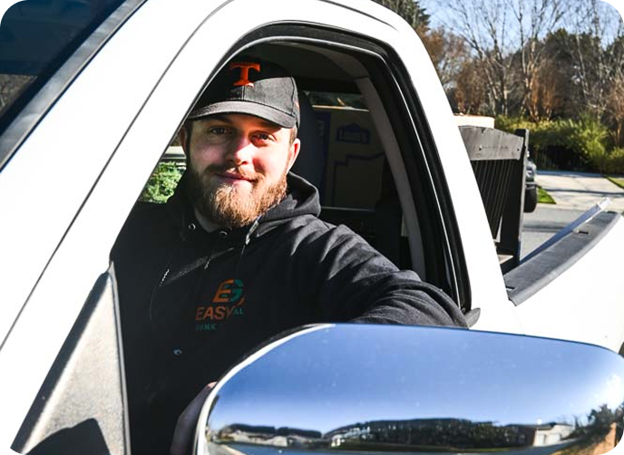 EasyGig hauler ready to pickup a donation pickup